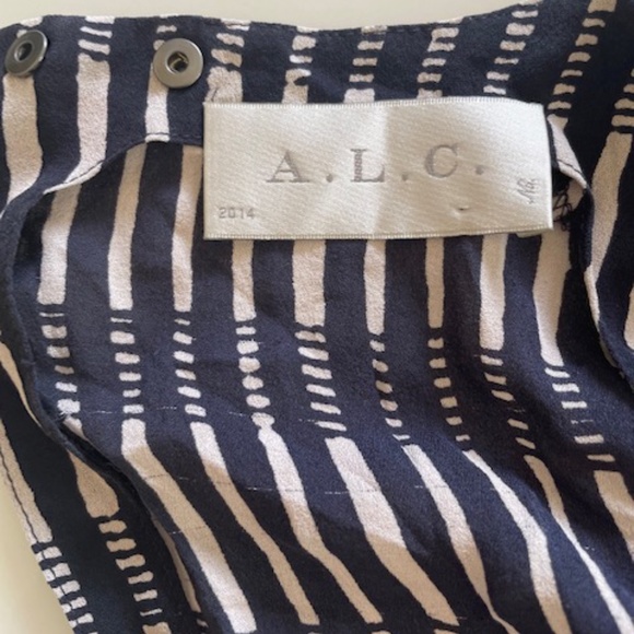 A.L.C. | 1100% Silk Open Back Solang Mini Dress | Elegant Layered Style | Size M - Picture 15 of 16